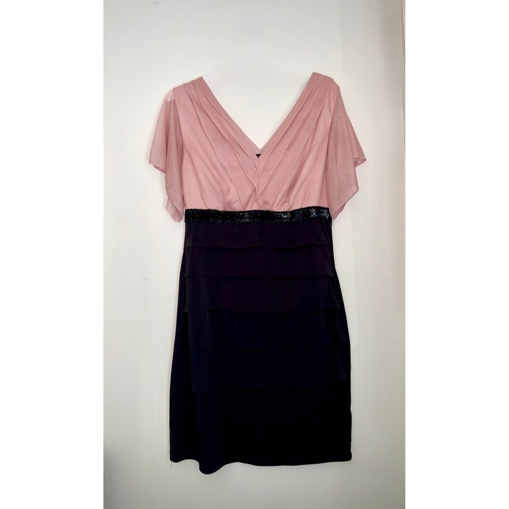 Enfocus Studio Pink Black Sequin Tiered Cocktail Dress Flutter Sleeve Size 10